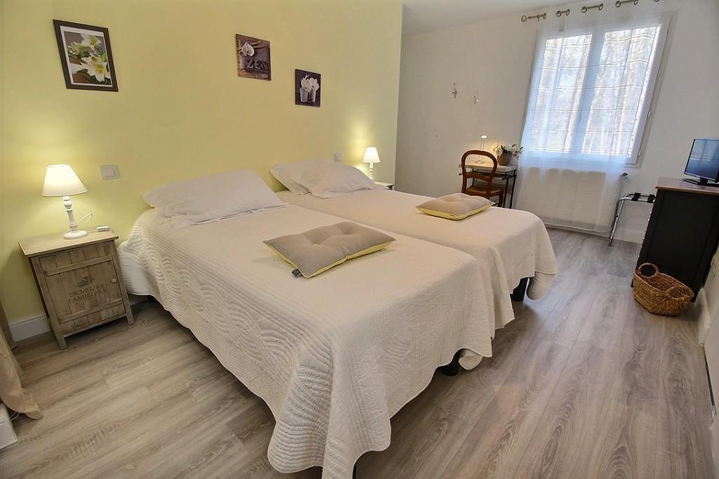 Bed and Breakfast Logis Du Lievre D'Or Montbazon Exterior foto